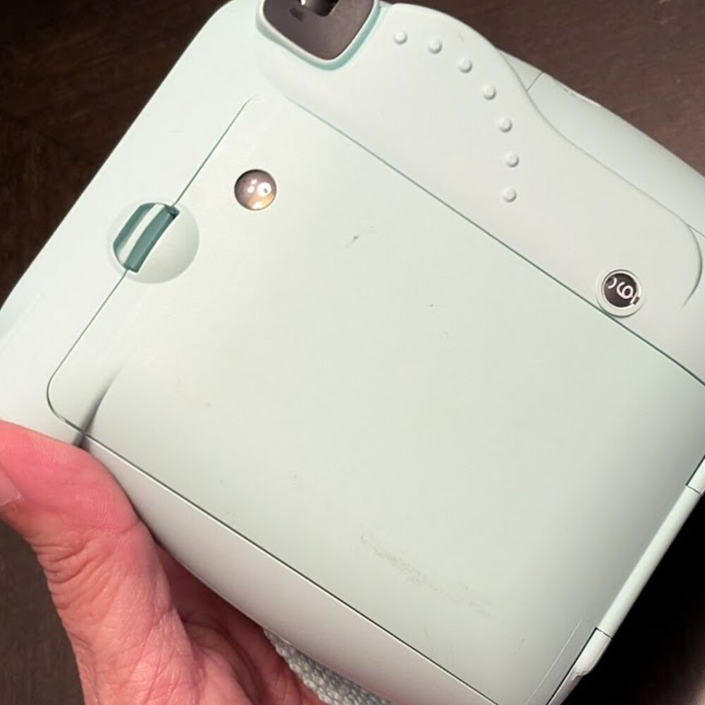 O2 FUJIFILM INSTAX Mini 9 Instant Camera - Picture 10 of 13